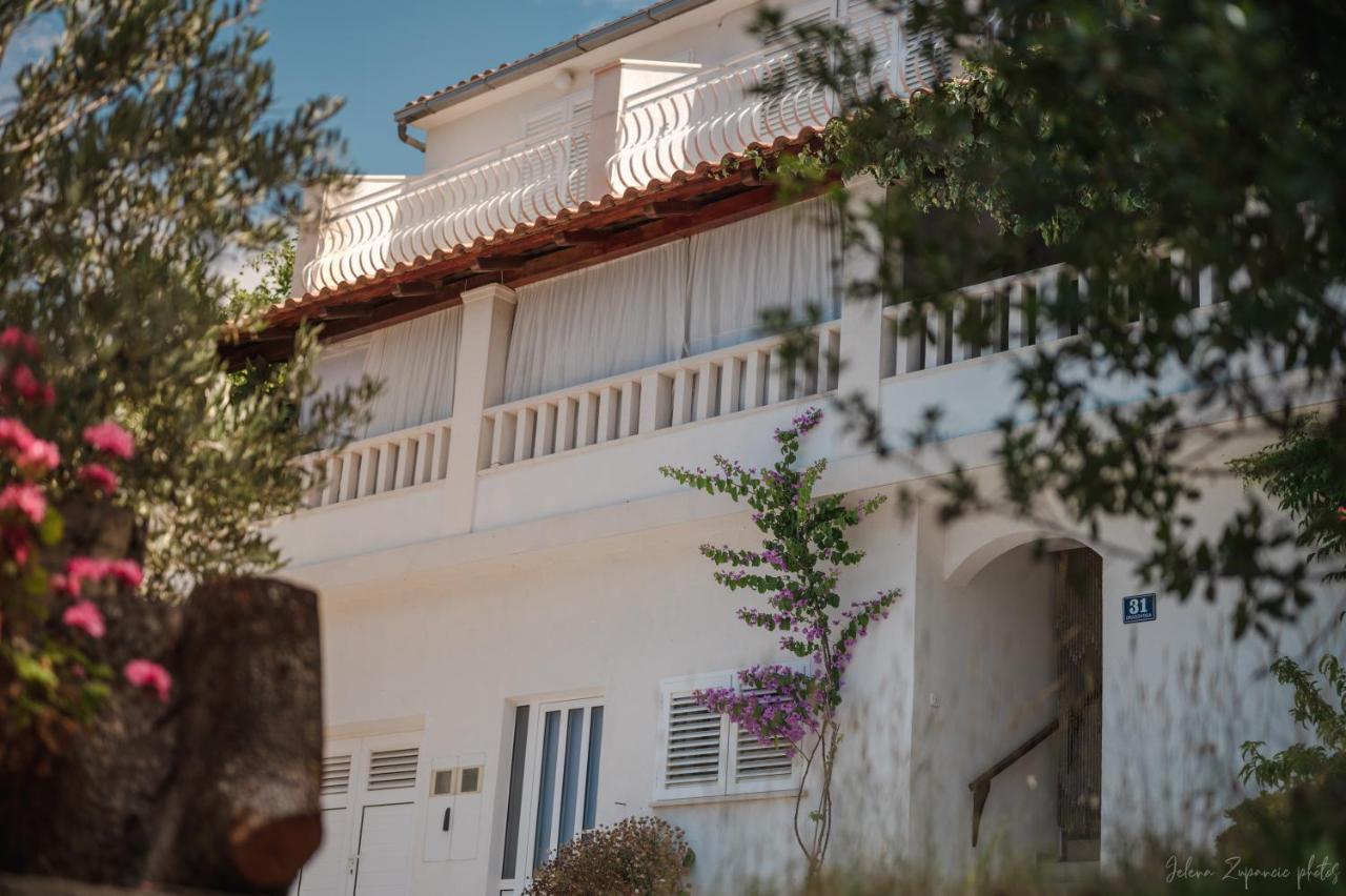 Apartments Lastovo Silic 外观 照片